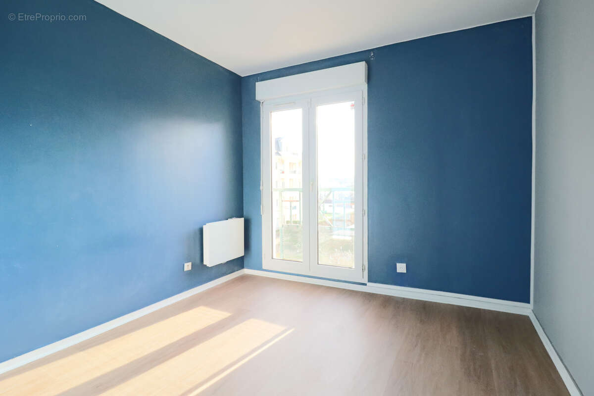 Appartement à LIVRY-GARGAN