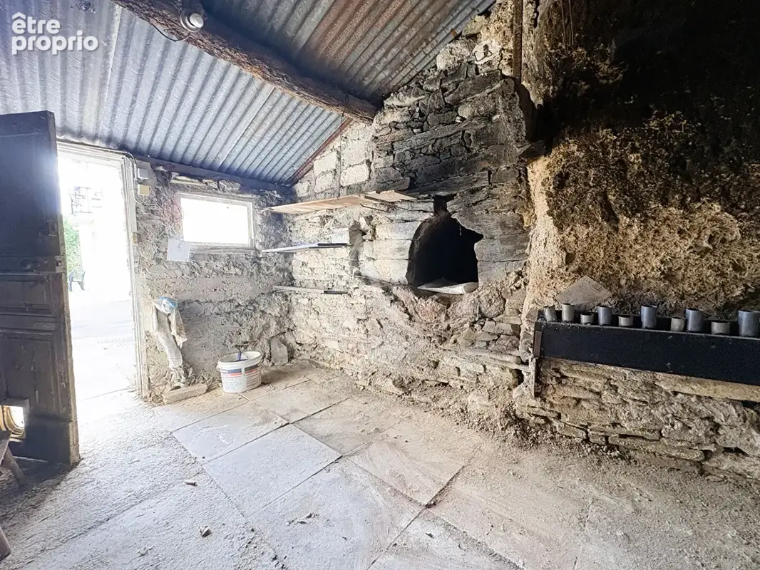 Maison 110m² avec dépendances et grand terrain - photo 10
