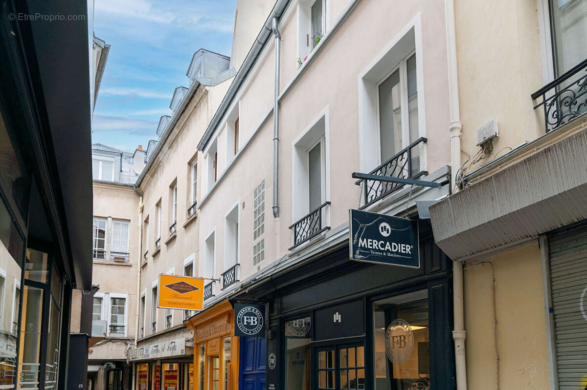 Appartement à PARIS-12E