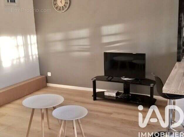 Photo 2 - Appartement à NIMES