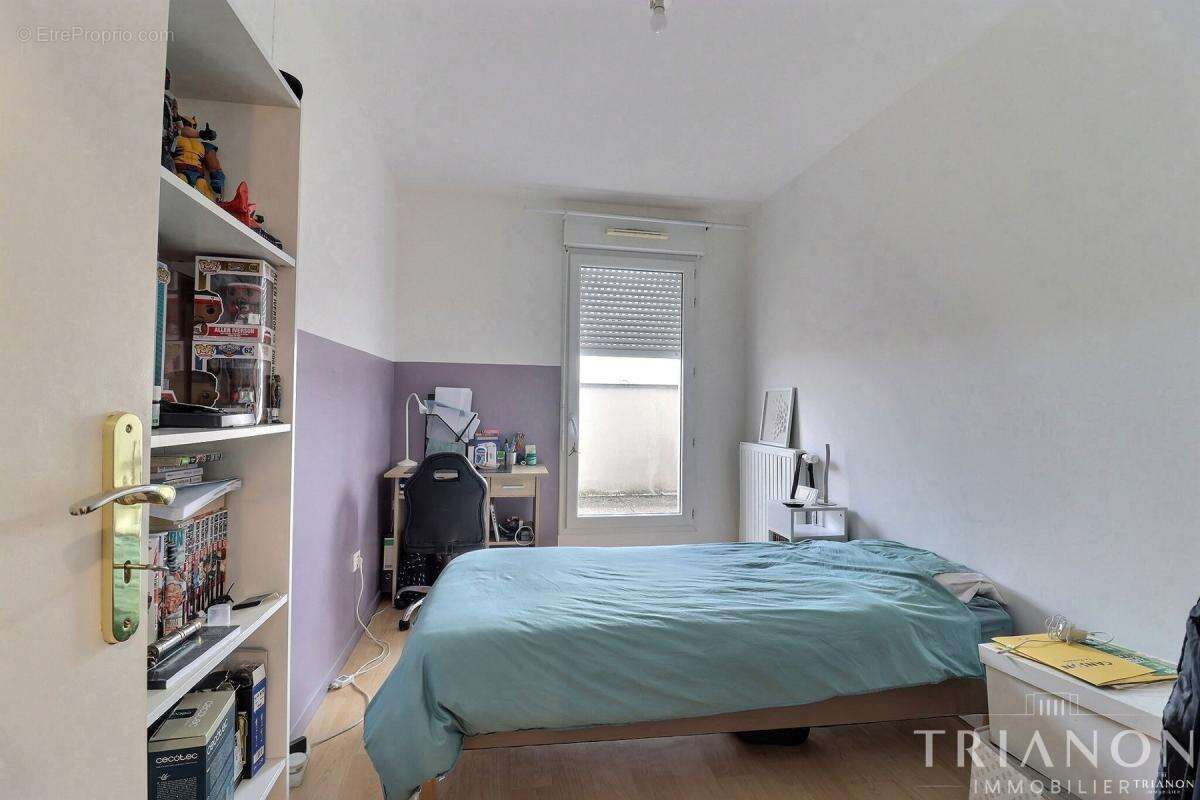 A vendre sur Trappes : Duplex d’exception 115 m² – Terrasses plein Sud – 4 chambres – 2 parkings - photo 9