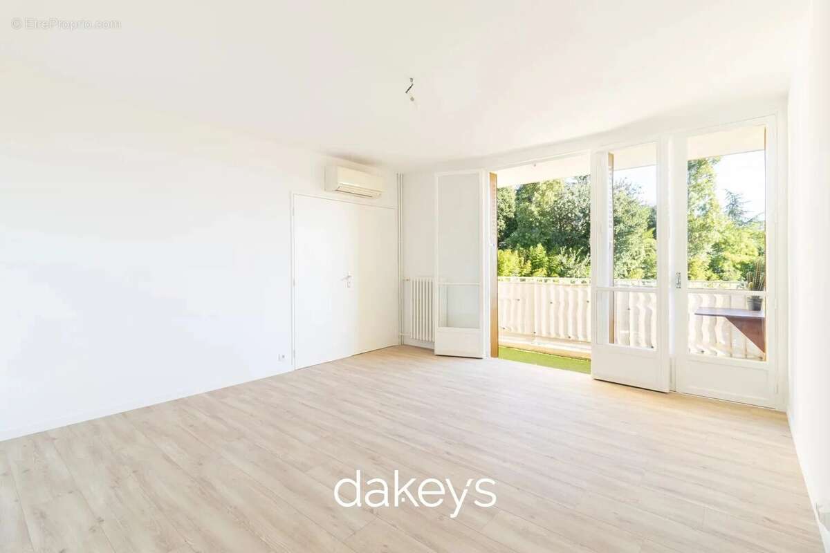 Appartement à MARSEILLE-12E