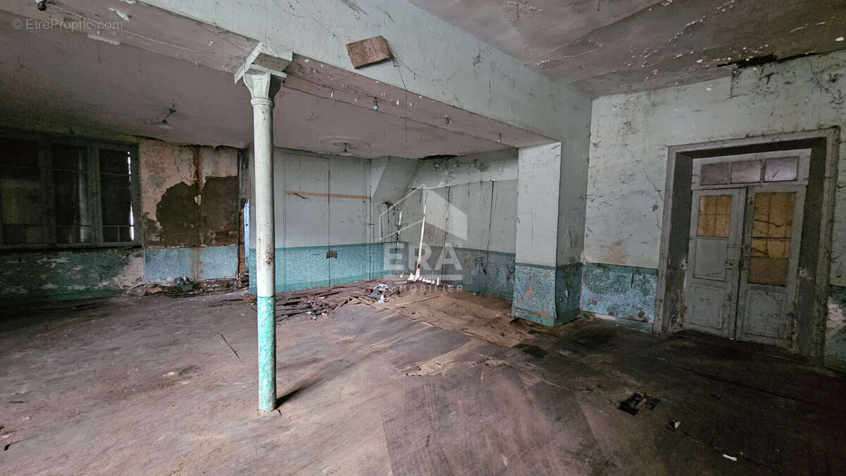 Immeuble 350m² à cons-la-grandville - photo 5