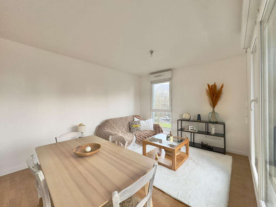 Appartement à MONTEVRAIN