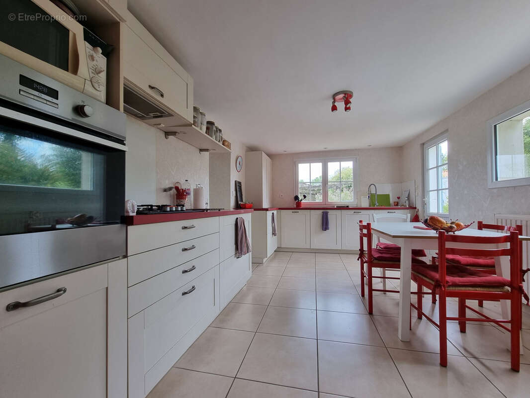 Maison à BOIS-DE-CENE