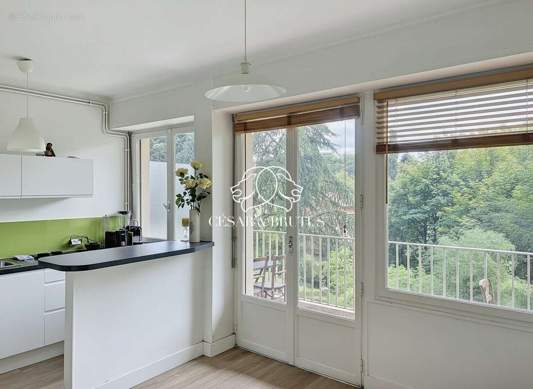 Appartement à LYON-5E