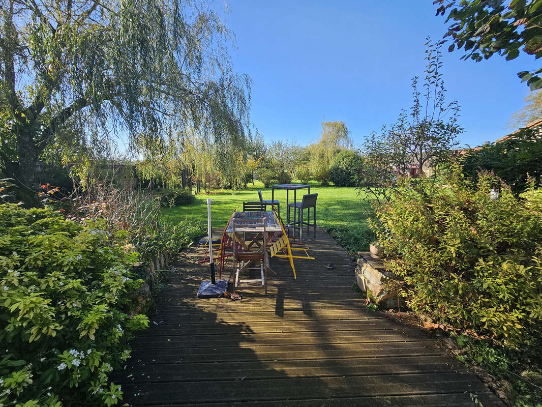 Maison à LIGNY-EN-BRIONNAIS