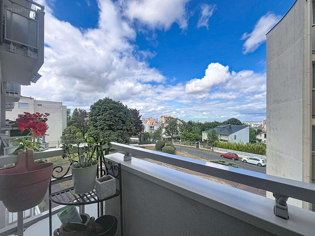 Appartement à FONTENAY-AUX-ROSES