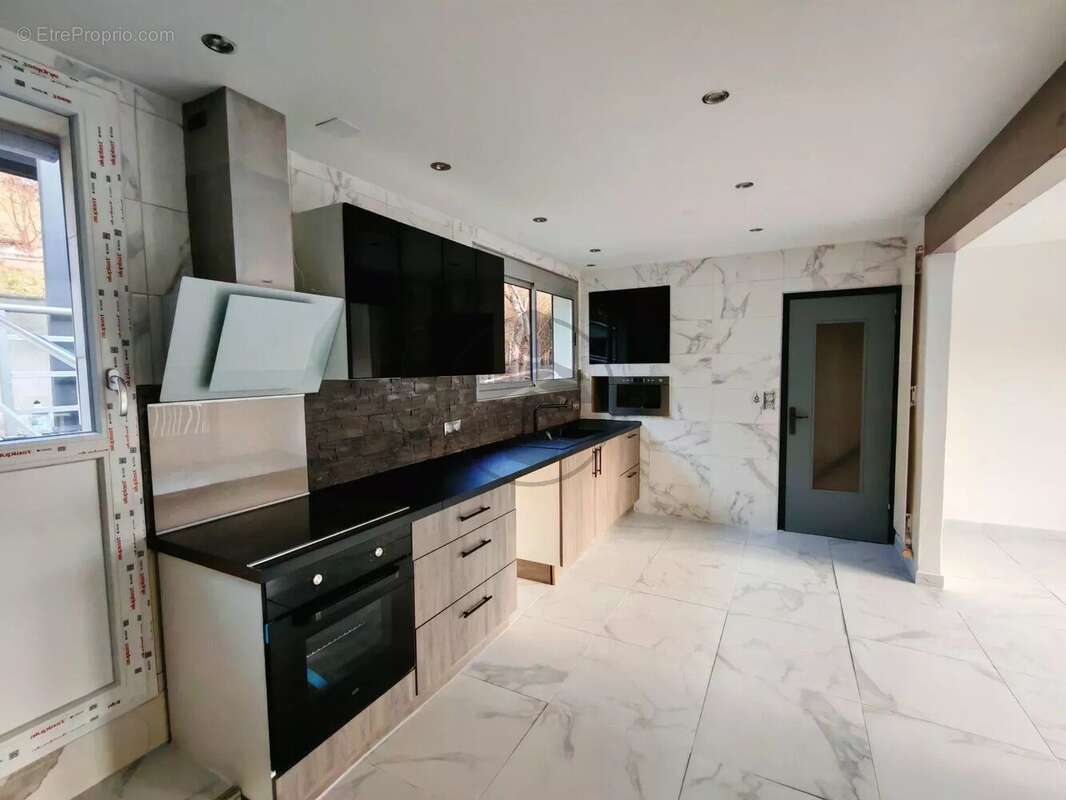 Maison à BAUME-LES-DAMES