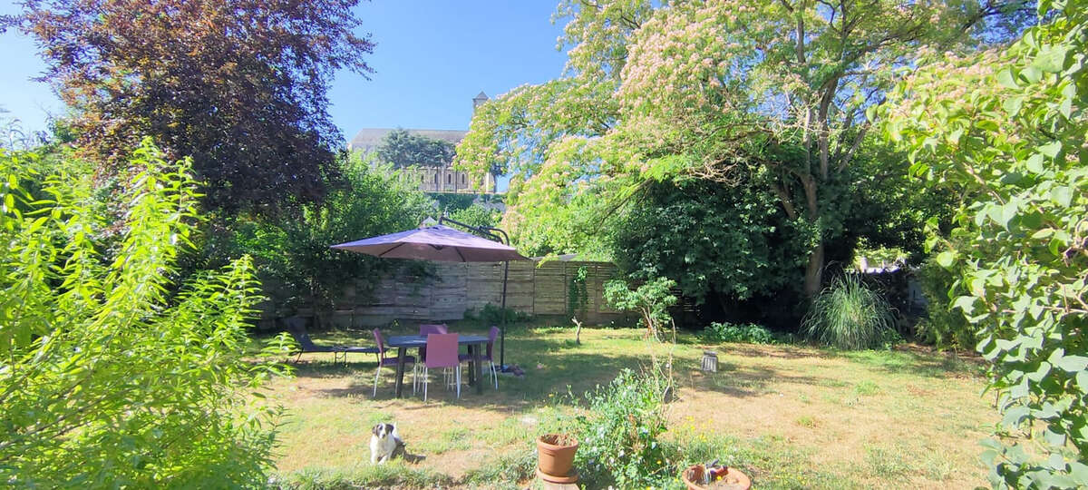 À vendre Montjean sur LOIRE , maison 5 chambres, 165 m2 avec jardin et une vue magnifique - photo 2
