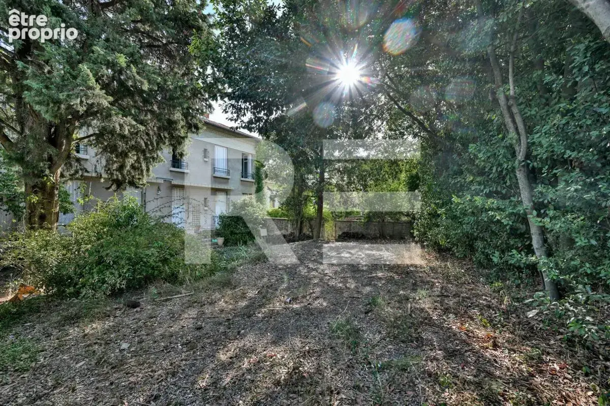 Appartement avec garage, cave et jardin quartier Révolution - photo 11