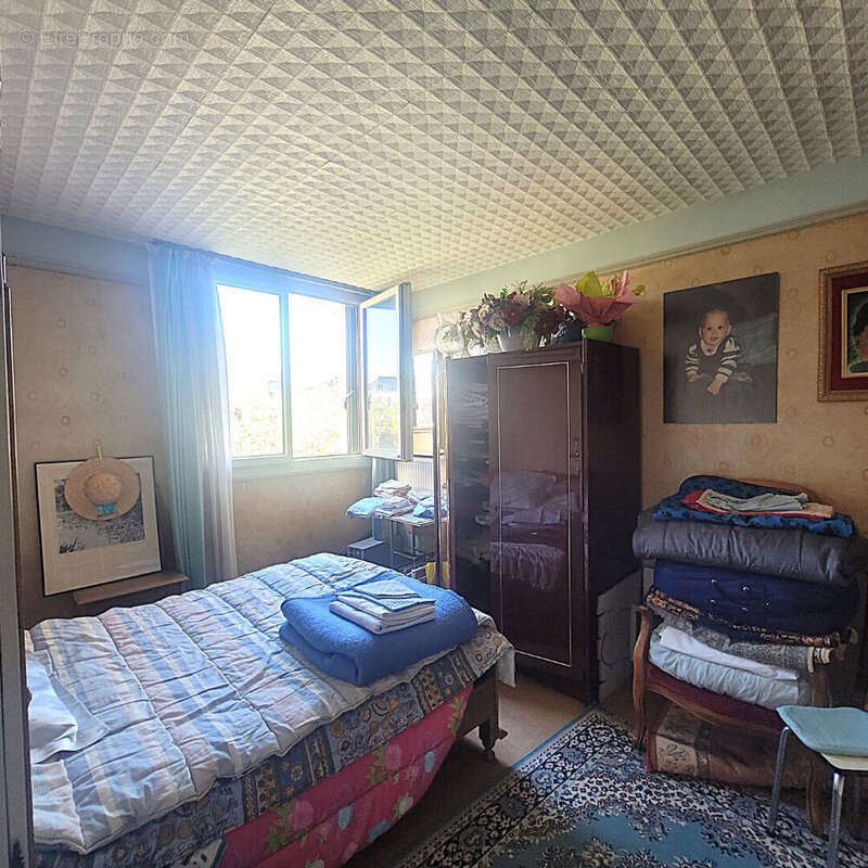 Appartement à LES ULIS