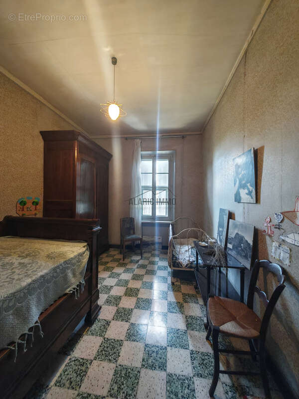 Maison à FABREZAN