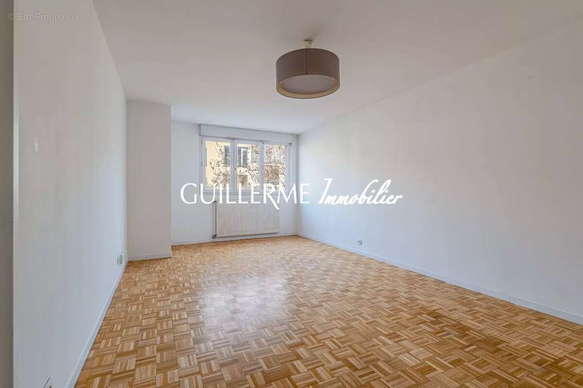 Appartement à LYON-9E