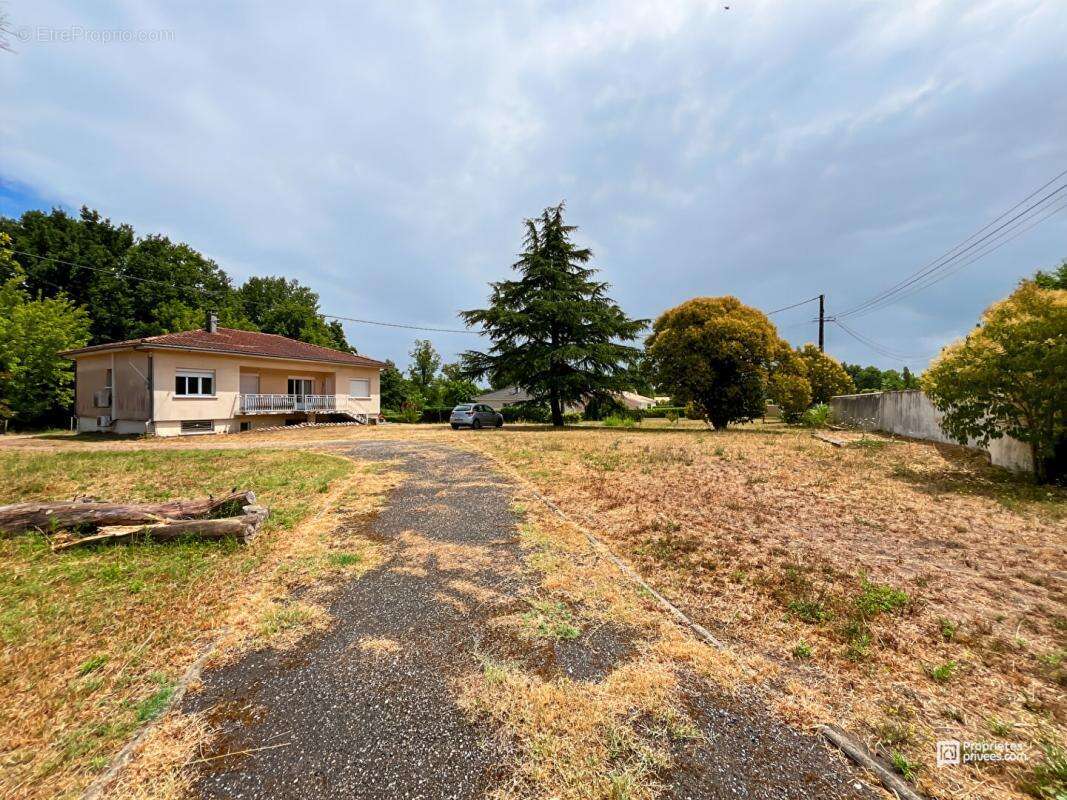 Maison à SAINT-ANDRE-DE-CUBZAC