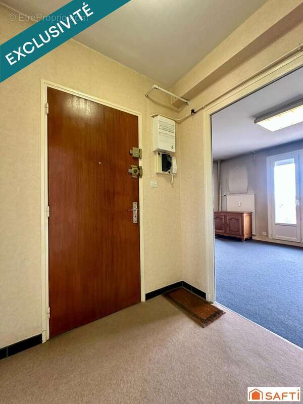 Photo 2 - Appartement à VARENNES-VAUZELLES