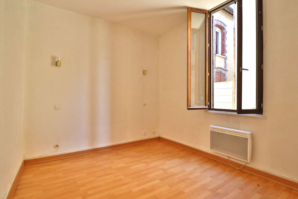 Appartement à SAINTE-SAVINE