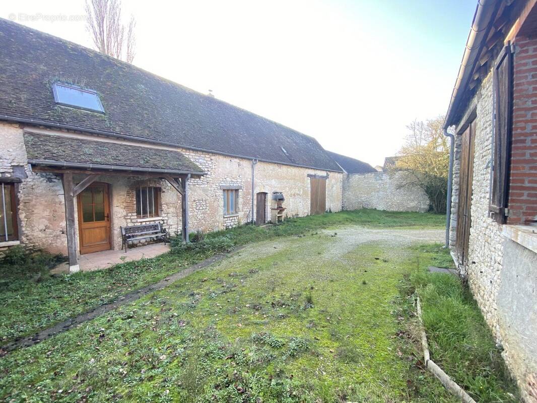 Maison à BARVILLE-EN-GATINAIS