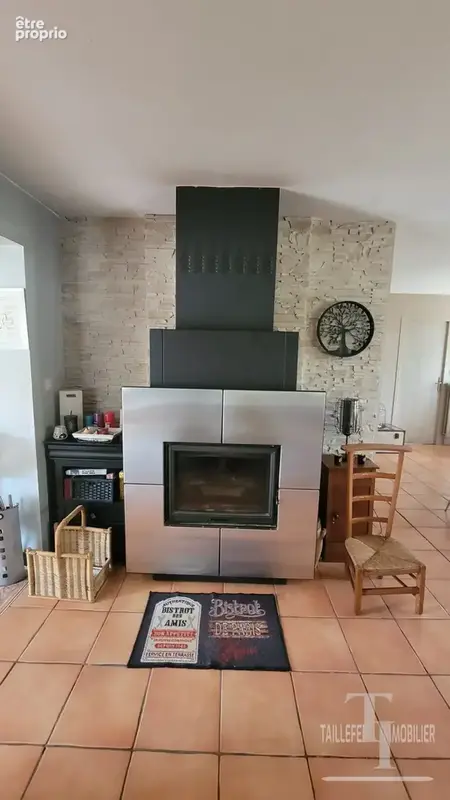 Maison 5 pièces 110 m² à vendre à Feuillade (16380) - photo 8