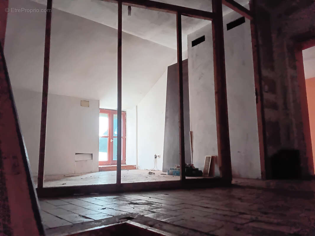 Maison à OUROUER-LES-BOURDELINS