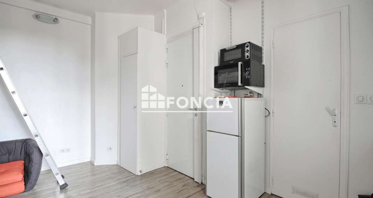 Appartement à PARIS-20E