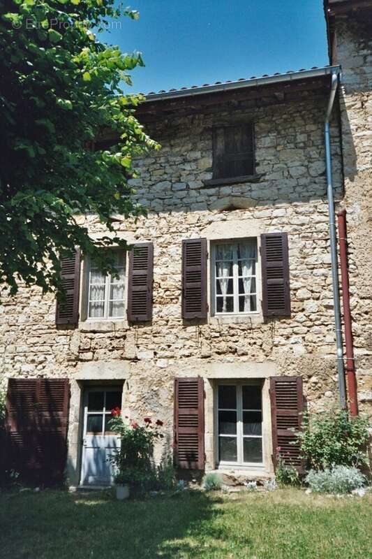Maison 313 m² à Cerdon  - photo 9