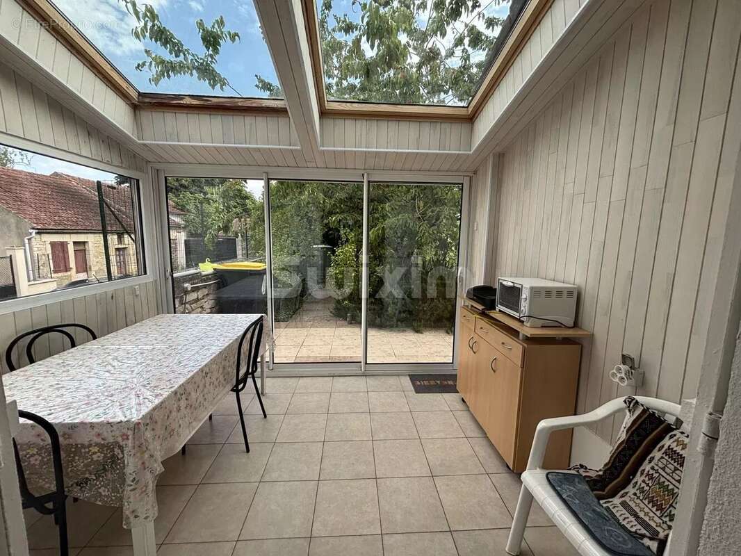 Maison à PRECY-LE-SEC