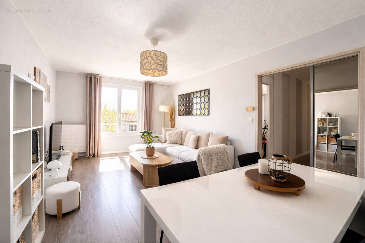 Appartement à VAUVERT