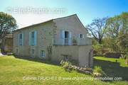 Maison à BAZOGES-EN-PAREDS