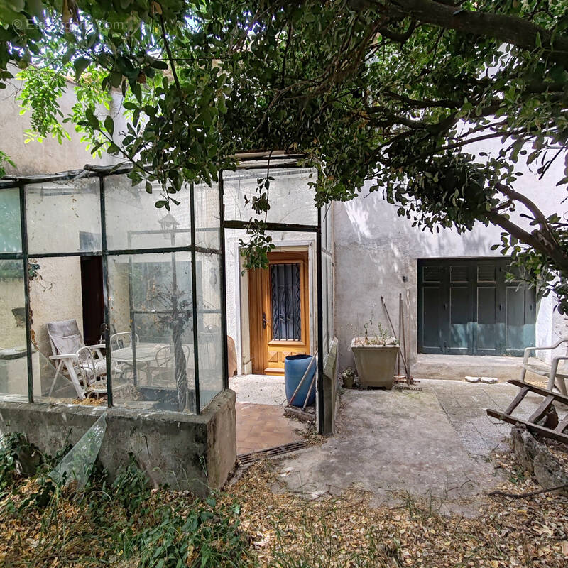 Maison à LESPIGNAN