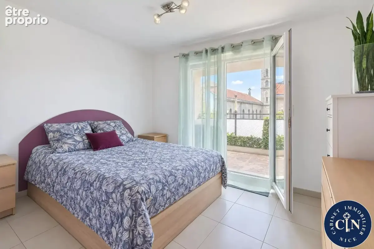 Appartement 4 pièces 76 m² à vendre à Nice (06000) - photo 8