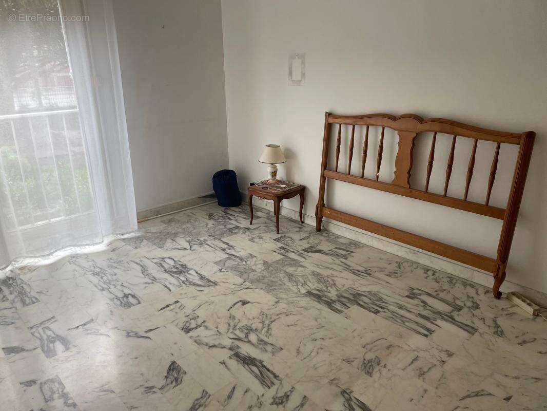 Appartement à SAINT-MANDRIER-SUR-MER