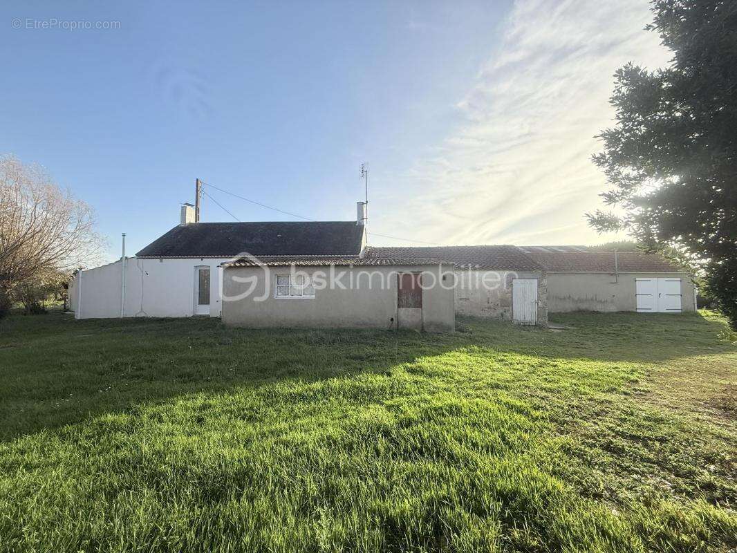 Maison à NOTRE-DAME-DE-MONTS