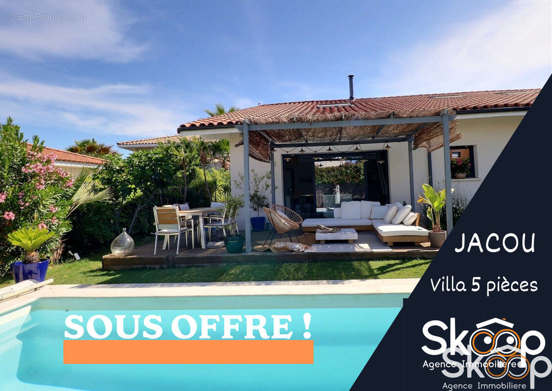 Maison à JACOU