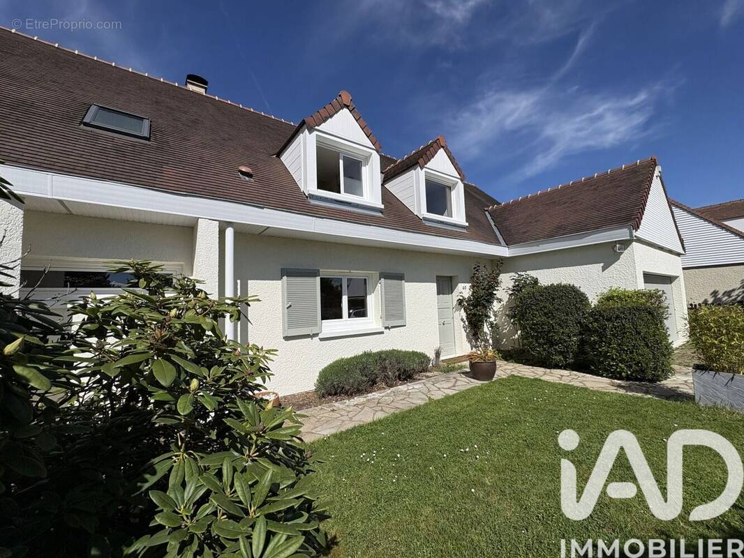 Photo 1 - Maison à FEUCHEROLLES