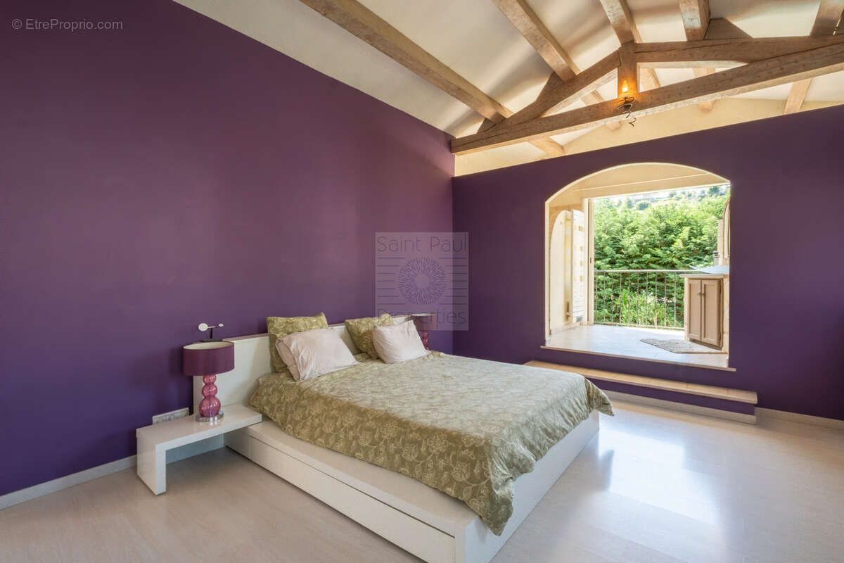 Maison à VILLENEUVE-LOUBET