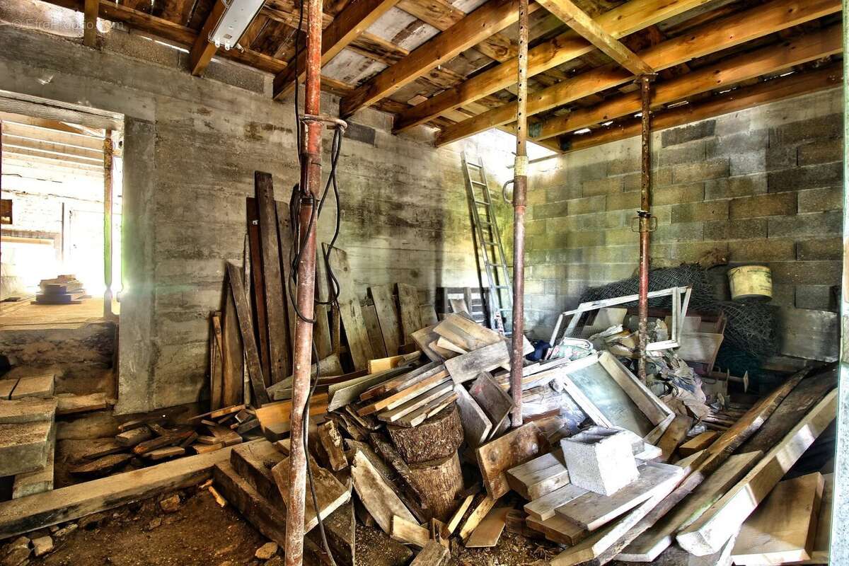 Maison à CIVRY-EN-MONTAGNE