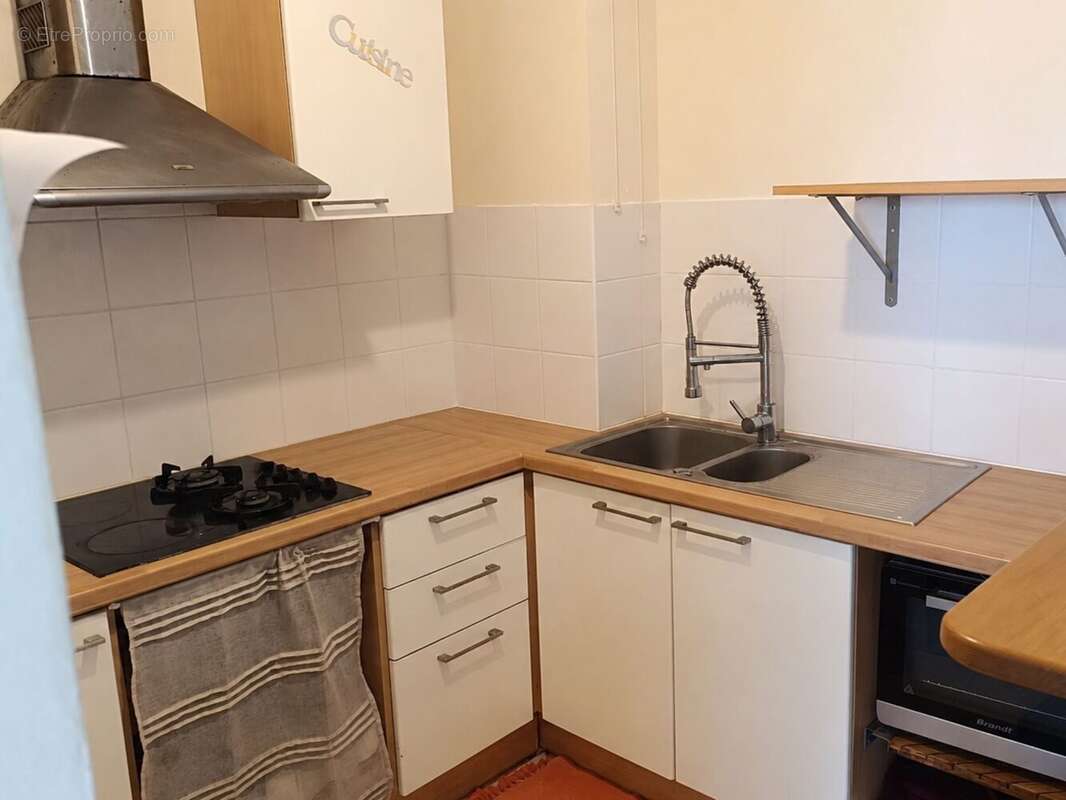 Appartement 69 m² à Saint-Denis  - photo 5