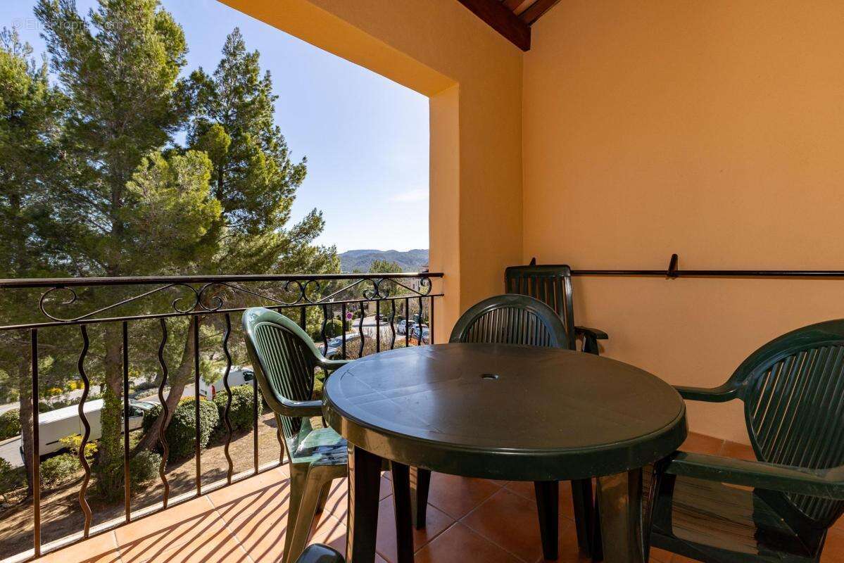 Vente appartement T2 - Résidence de tourisme Pierre et Vacances  à Mallemort - photo 7