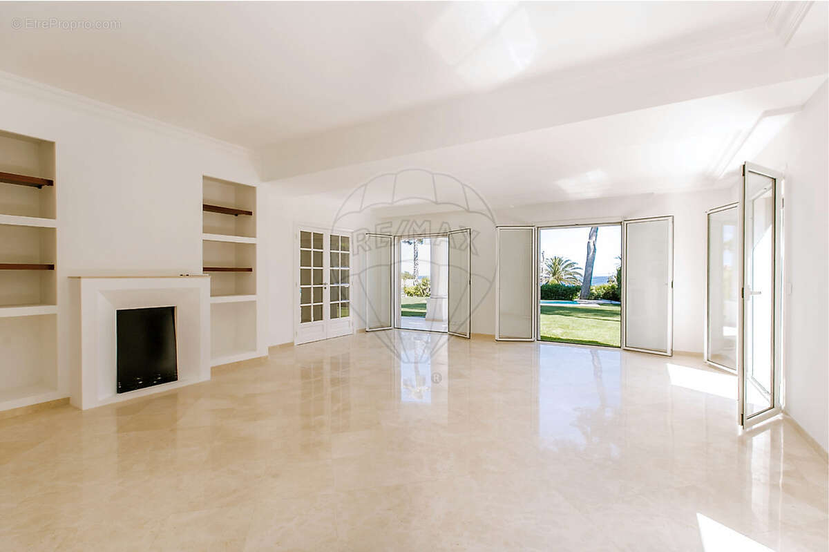 Maison à ANTIBES