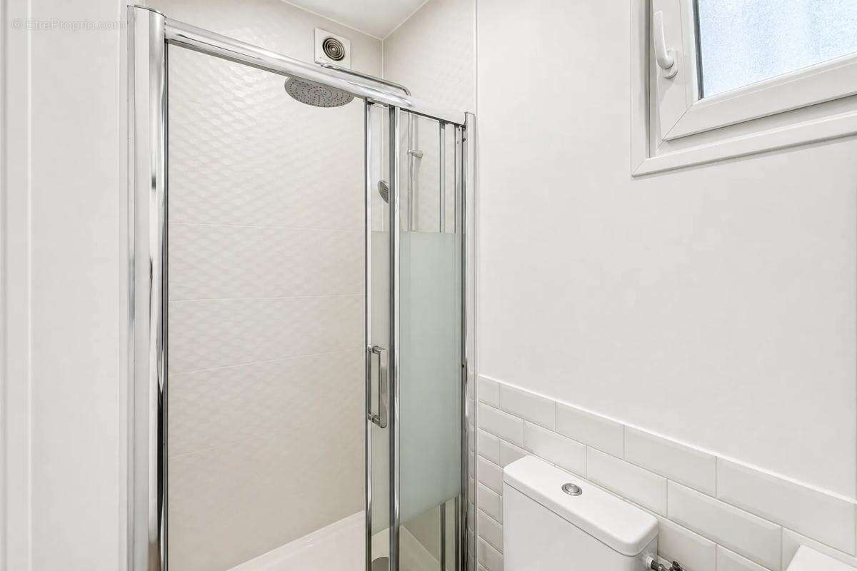 Appartement à AUBERVILLIERS