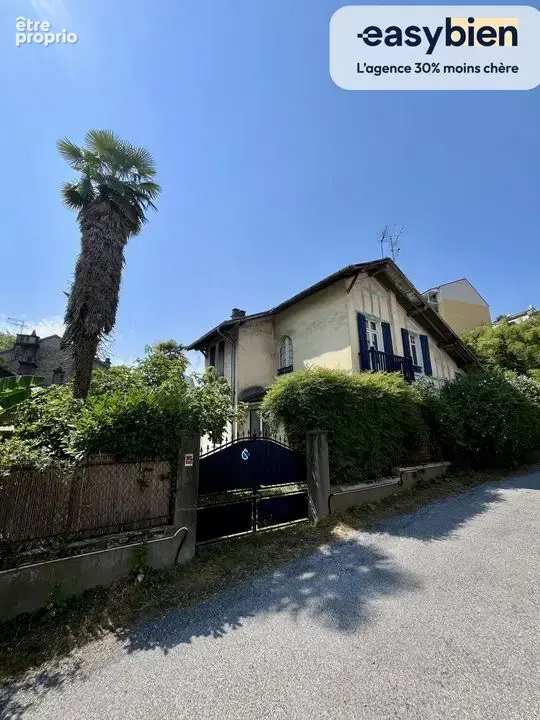 Maison 6 pièces 137 m² · à Pau · 137 m² · 234 000 €