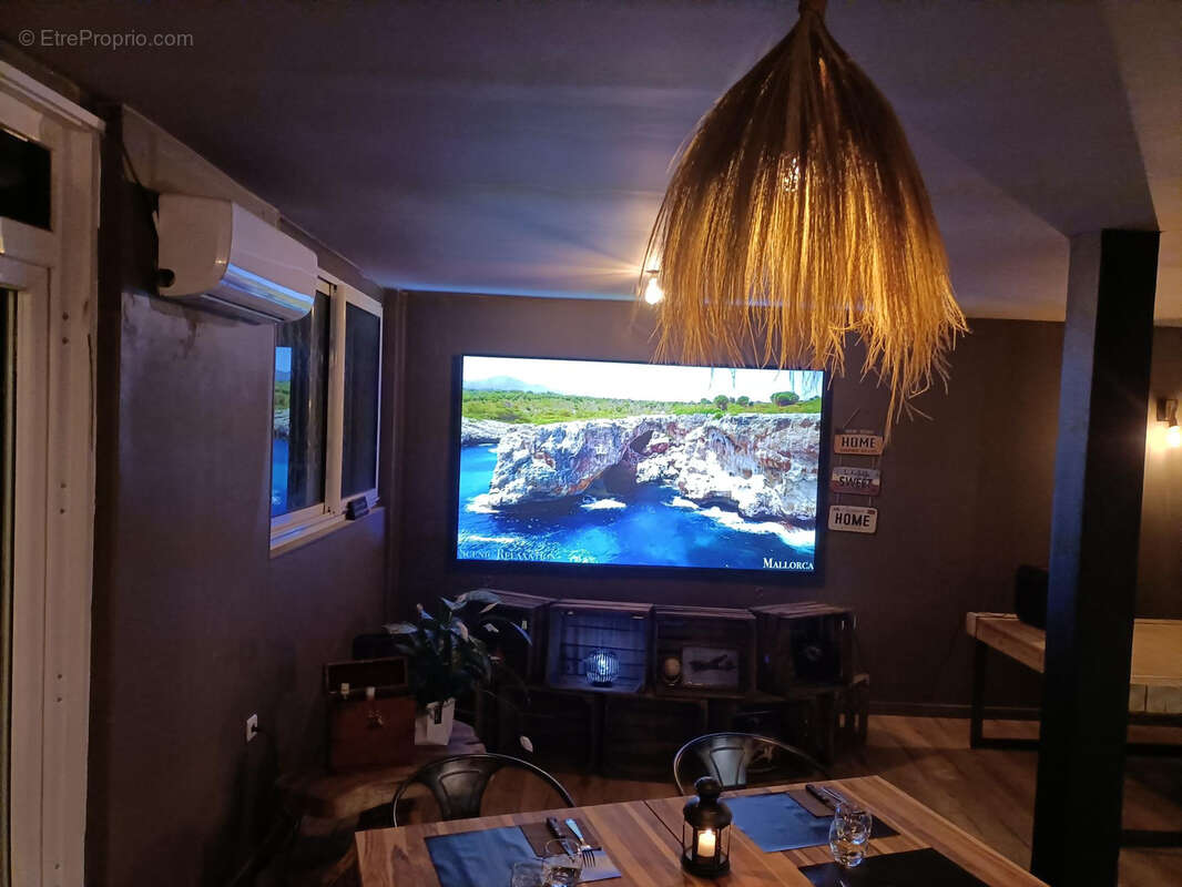 Commerce à FRONTIGNAN