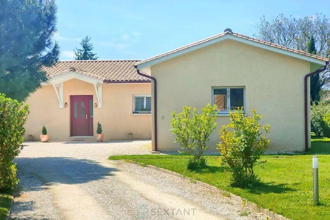 Plain pied classe a, avec beau terrain plat cloture - photo 2