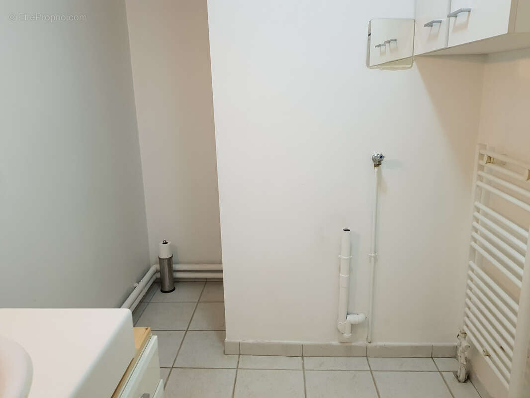 Appartement à MARSEILLE-3E