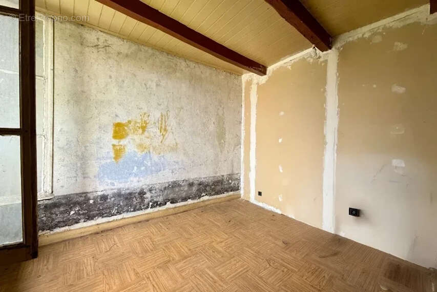 Appartement à MAURS