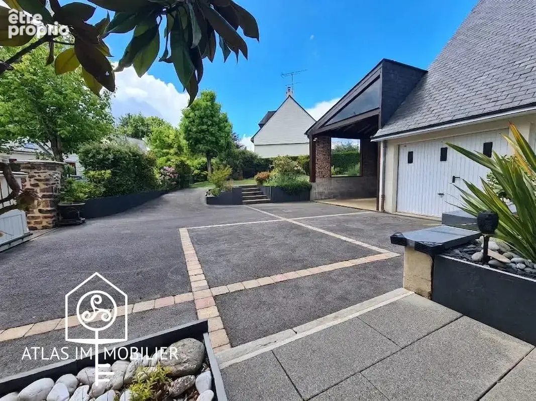 Maison 6 pièces 137 m² à vendre à Chartres-De-Bretagne (35131) - photo 4
