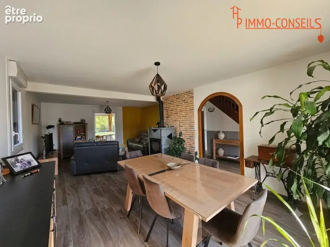 Maison 122 m² à Plesse  - photo 5