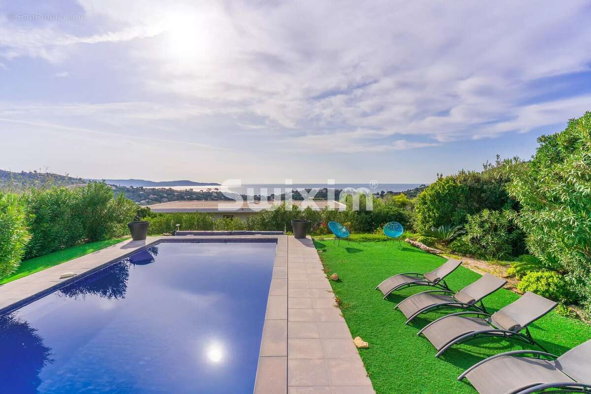 Cavalaire-sur-Mer — Villa vue mer panoramique & piscine - photo 2