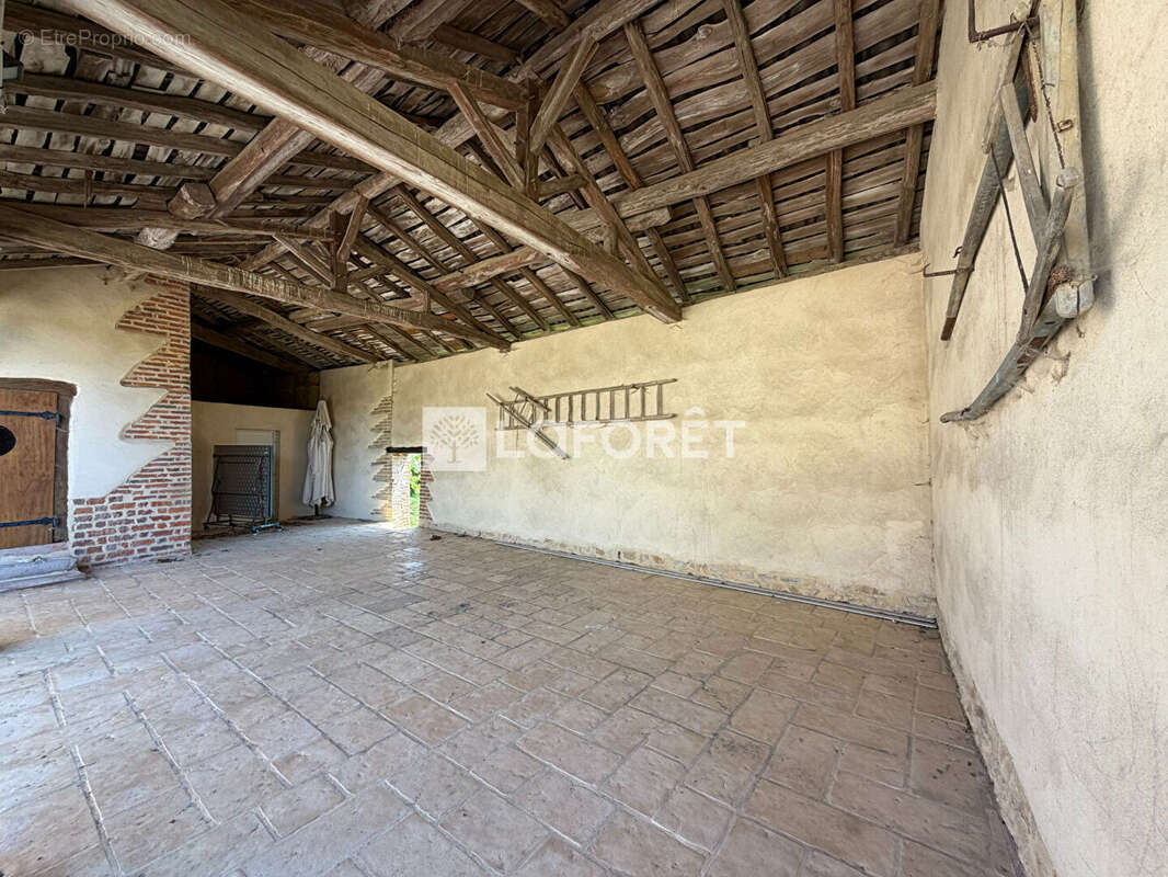 Maison à SAINT-JULIEN-SUR-VEYLE